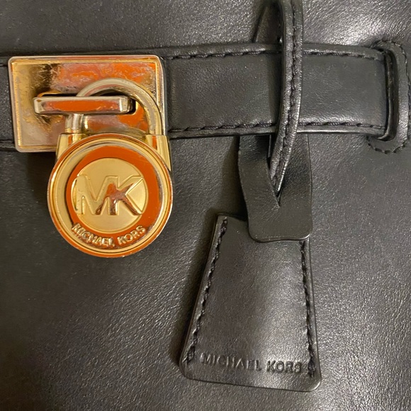 Michael Kors Crossbody Purse - Picture 3 of 6